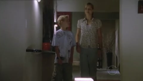 VampireDiariesWorld-dot-Org_H2OJustAddWaterS01E06-0623.jpg
