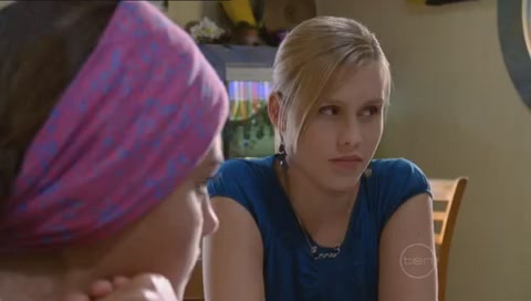 VampireDiariesWorld-dot-Org_H2OJustAddWaterS01E06-0673.jpg