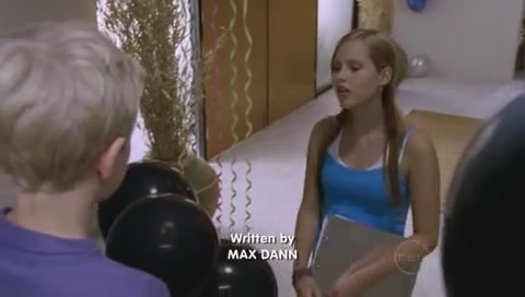 VampireDiariesWorld-dot-Org_H2OJustAddWaterS01E07-0056.jpg