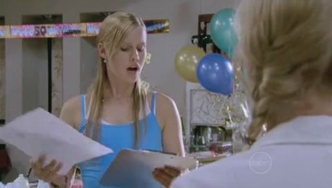 VampireDiariesWorld-dot-Org_H2OJustAddWaterS01E07-0131.jpg