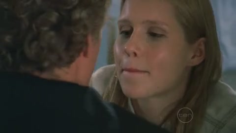 VampireDiariesWorld-dot-Org_H2OJustAddWaterS01E07-1114.jpg