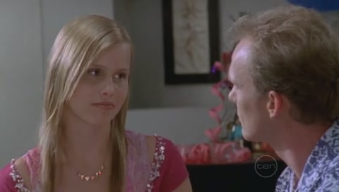 VampireDiariesWorld-dot-Org_H2OJustAddWaterS01E07-1312.jpg
