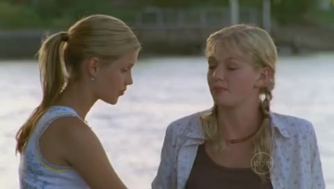 VampireDiariesWorld-dot-Org_H2OJustAddWaterS01E08-2593.jpg