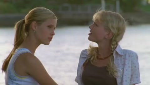 VampireDiariesWorld-dot-Org_H2OJustAddWaterS01E08-2603.jpg