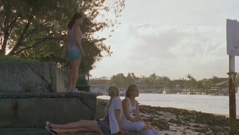 VampireDiariesWorld-dot-Org_H2OJustAddWaterS01E08-2618.jpg