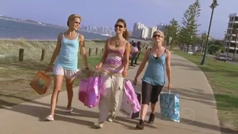 VampireDiariesWorld-dot-Org_H2OJustAddWaterS01E09-0516.jpg