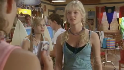 VampireDiariesWorld-dot-Org_H2OJustAddWaterS01E09-0618.jpg