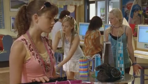 VampireDiariesWorld-dot-Org_H2OJustAddWaterS01E09-0652.jpg