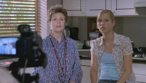 VampireDiariesWorld-dot-Org_H2OJustAddWaterS01E10-1922.jpg