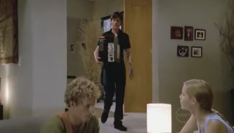 VampireDiariesWorld-dot-Org_H2OJustAddWaterS01E11-0132.jpg