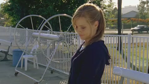 VampireDiariesWorld-dot-Org_H2OJustAddWaterS01E11-0199.jpg