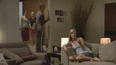VampireDiariesWorld-dot-Org_H2OJustAddWaterS01E11-0963.jpg