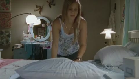 VampireDiariesWorld-dot-Org_H2OJustAddWaterS01E11-0993.jpg