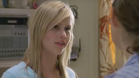 VampireDiariesWorld-dot-Org_H2OJustAddWaterS01E12-3506.jpg