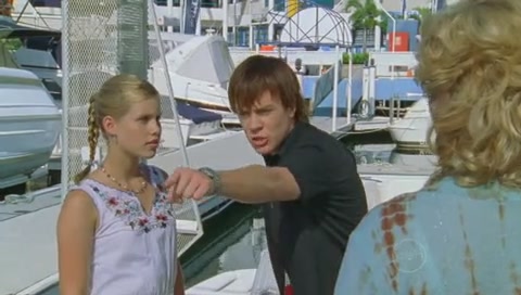 VampireDiariesWorld-dot-Org_H2OJustAddWaterS01E130065.jpg