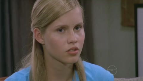 VampireDiariesWorld-dot-Org_H2OJustAddWaterS01E130517.jpg