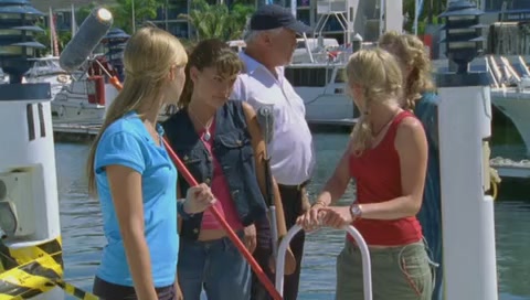 VampireDiariesWorld-dot-Org_H2OJustAddWaterS01E130558.jpg