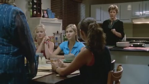 VampireDiariesWorld-dot-Org_H2OJustAddWaterS01E130619.jpg
