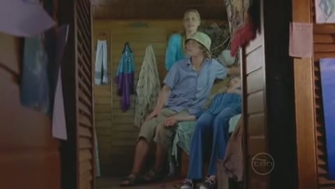 VampireDiariesWorld-dot-Org_H2OJustAddWaterS01E130958.jpg
