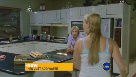 VampireDiariesWorld-dot-Org_H2OJustAddWaterS01E14-0506.jpg