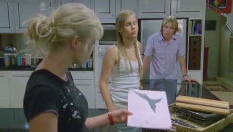 VampireDiariesWorld-dot-Org_H2OJustAddWaterS01E14-0512.jpg