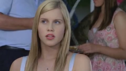 VampireDiariesWorld-dot-Org_H2OJustAddWaterS01E14-1050.jpg