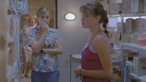 VampireDiariesWorld-dot-Org_H2OJustAddWaterS01E15-0647.jpg