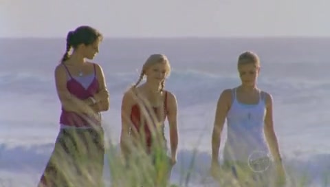 VampireDiariesWorld-dot-Org_H2OJustAddWaterS01E15-1301.jpg