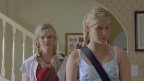 VampireDiariesWorld-dot-Org_H2OJustAddWaterS01E16-1782.jpg