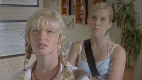 VampireDiariesWorld-dot-Org_H2OJustAddWaterS01E16-1791.jpg