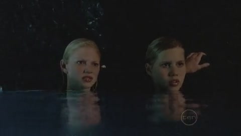 VampireDiariesWorld-dot-Org_H2OJustAddWaterS01E16-2325.jpg