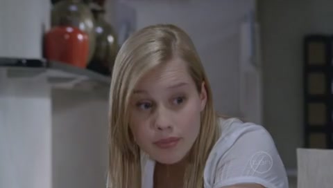VampireDiariesWorld-dot-Org_H2OJustAddWaterS01E17-0211.jpg