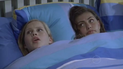 VampireDiariesWorld-dot-Org_H2OJustAddWaterS01E17-0901.jpg