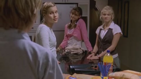 VampireDiariesWorld-dot-Org_H2OJustAddWaterS01E18-1712.jpg
