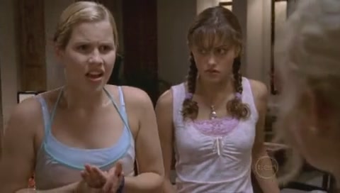 VampireDiariesWorld-dot-Org_H2OJustAddWaterS01E18-1922.jpg