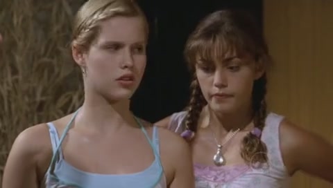 VampireDiariesWorld-dot-Org_H2OJustAddWaterS01E18-2065.jpg