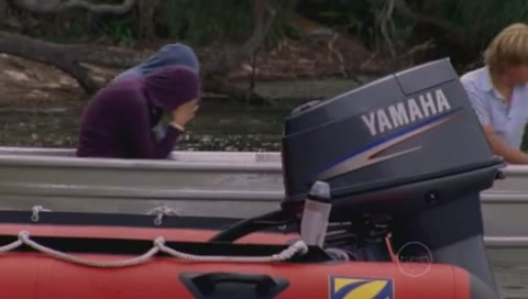VampireDiariesWorld-dot-Org_H2OJustAddWaterS01E18-2432.jpg