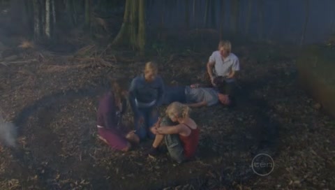 VampireDiariesWorld-dot-Org_H2OJustAddWaterS01E18-2468.jpg