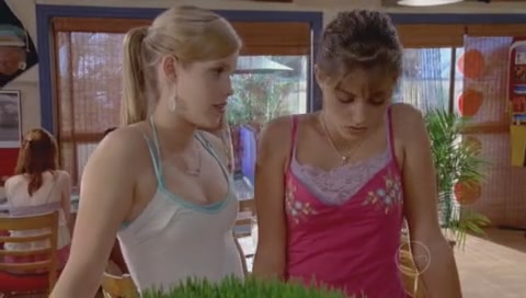 VampireDiariesWorld-dot-Org_H2OJustAddWaterS01E20-0687.jpg