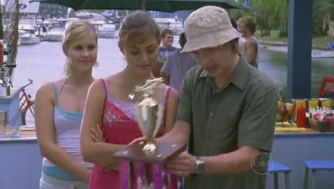 VampireDiariesWorld-dot-Org_H2OJustAddWaterS01E20-1337.jpg