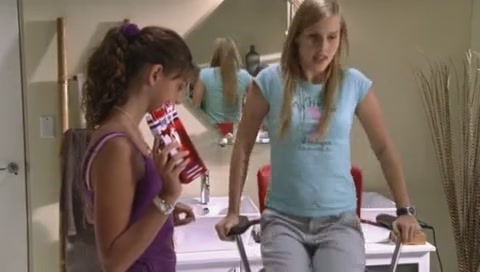 VampireDiariesWorld-dot-Org_H2OJustAddWaterS01E21-0307.jpg