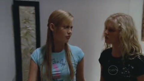 VampireDiariesWorld-dot-Org_H2OJustAddWaterS01E21-0714.jpg
