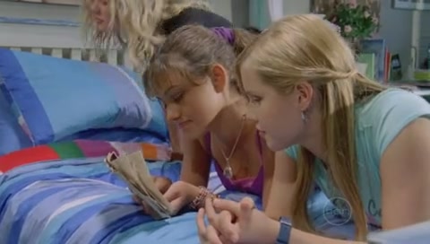 VampireDiariesWorld-dot-Org_H2OJustAddWaterS01E21-1099.jpg