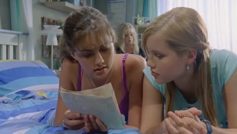 VampireDiariesWorld-dot-Org_H2OJustAddWaterS01E21-1114.jpg