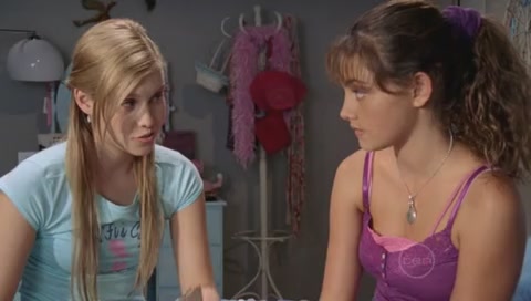 VampireDiariesWorld-dot-Org_H2OJustAddWaterS01E21-1140.jpg