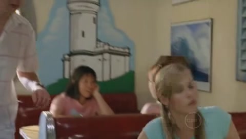 VampireDiariesWorld-dot-Org_H2OJustAddWaterS01E21-1257.jpg