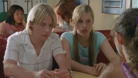 VampireDiariesWorld-dot-Org_H2OJustAddWaterS01E21-1269.jpg