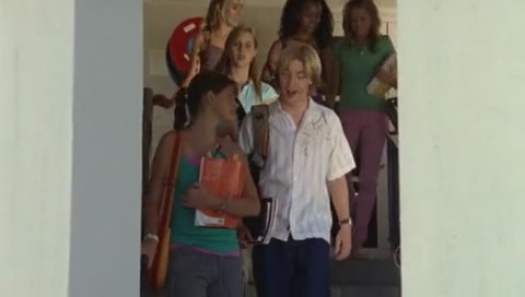 VampireDiariesWorld-dot-Org_H2OJustAddWaterS01E22-0072.jpg