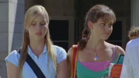 VampireDiariesWorld-dot-Org_H2OJustAddWaterS01E22-0115.jpg