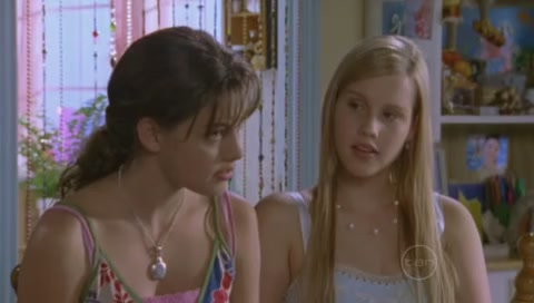 VampireDiariesWorld-dot-Org_H2OJustAddWaterS01E22-1249.jpg
